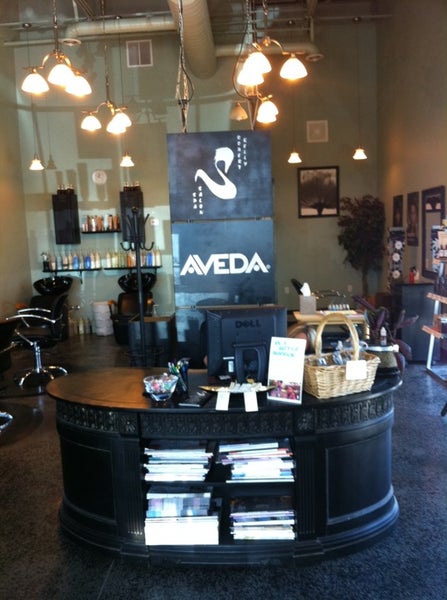 Robert Kelly Spa Salon