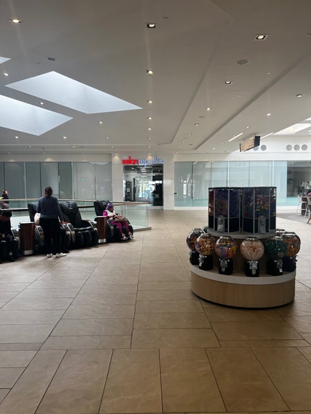 Burbank Town Center 2