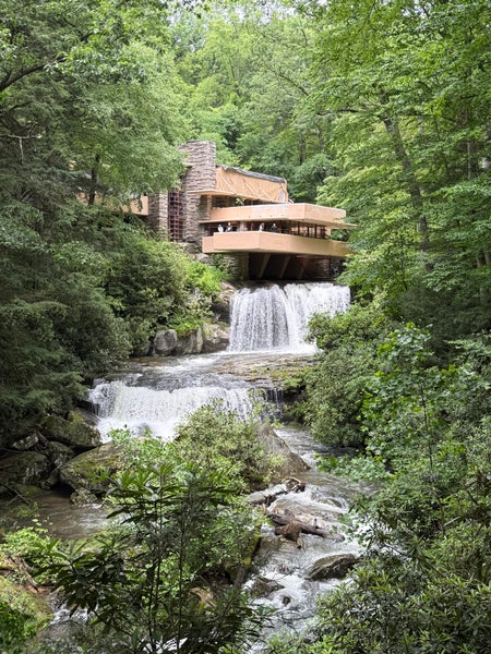 Fallingwater in Mill Run, PA United States - Apple Maps
