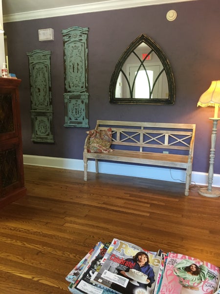 Select Salon of Hriam