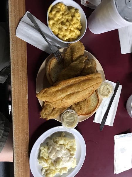 Mann's Grille