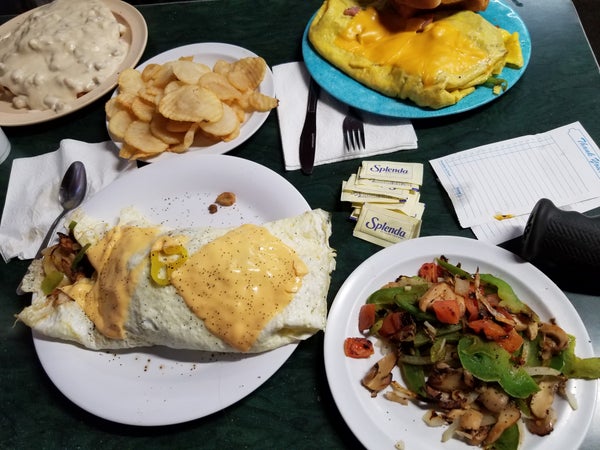 Mann's Grille