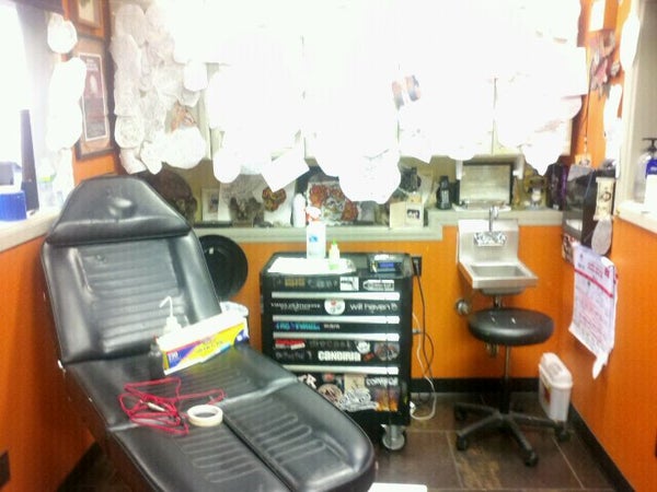 Devil's Rose Tattoo photo 4