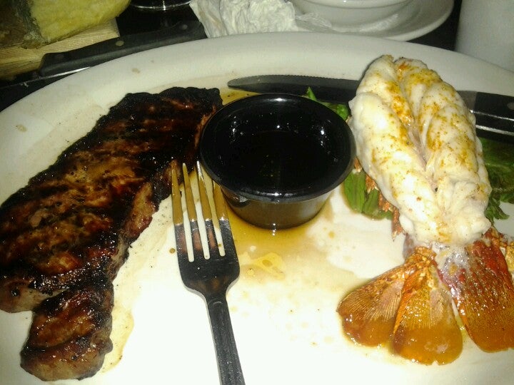 Okeechobee Steak House, 2854 Okeechobee Blvd, West Palm Beach, FL