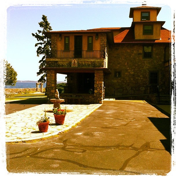 St Edmund's Retreat, 1 Enders Is, Mystic, CT MapQuest