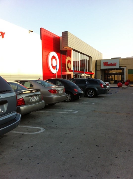 Target, 6700 Topanga Canyon Blvd, Los Angeles, California, Drug stores -  MapQuest