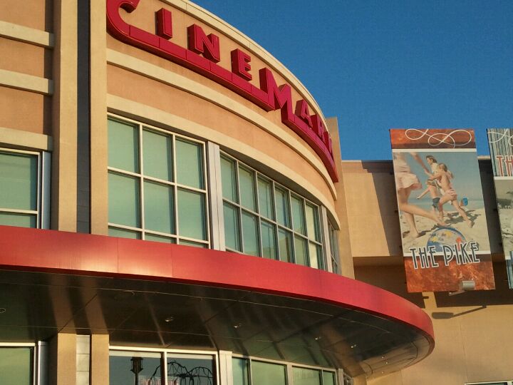 Cinemark at The Pike Outlets and XD, 99 South Pine Avenue, Long Beach