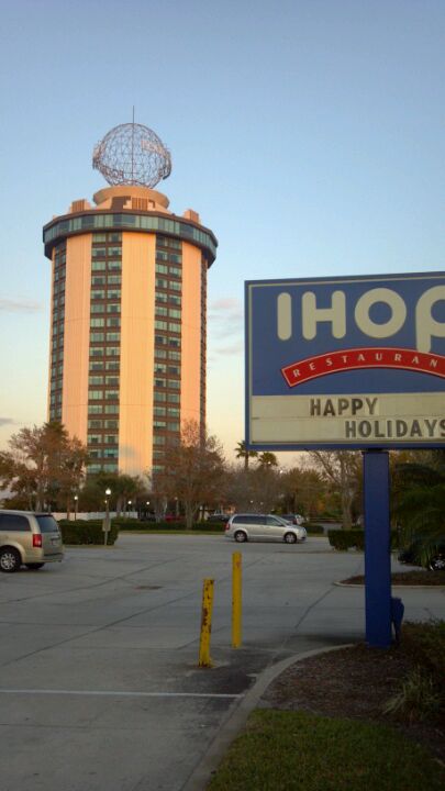 IHOP  6005 International Dr, Orlando, FL 32819, USA