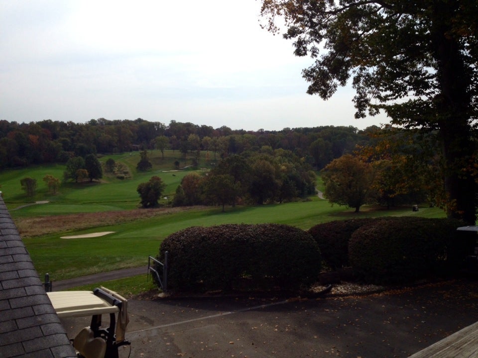 Huntingdon Valley Country Club, 2295 Country Club Dr, Huntingdon Valley, PA,  Country Clubs - MapQuest