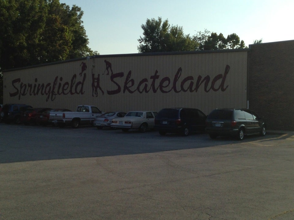 Hockey — Springfield Skateland