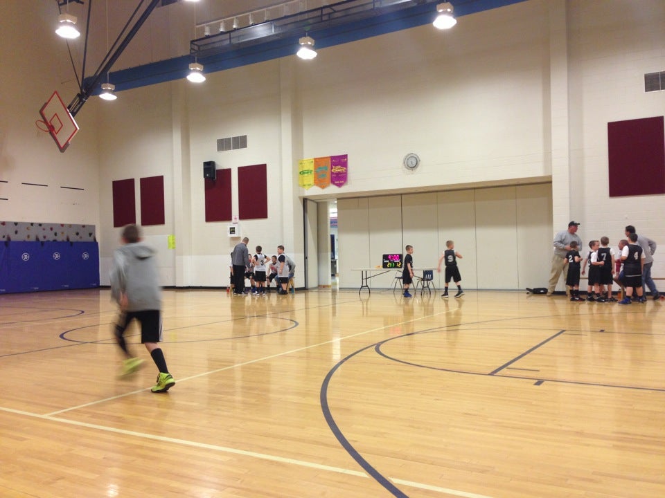 Adair County Elementary School, 870 Indian Dr, Columbia, KY, Elementary