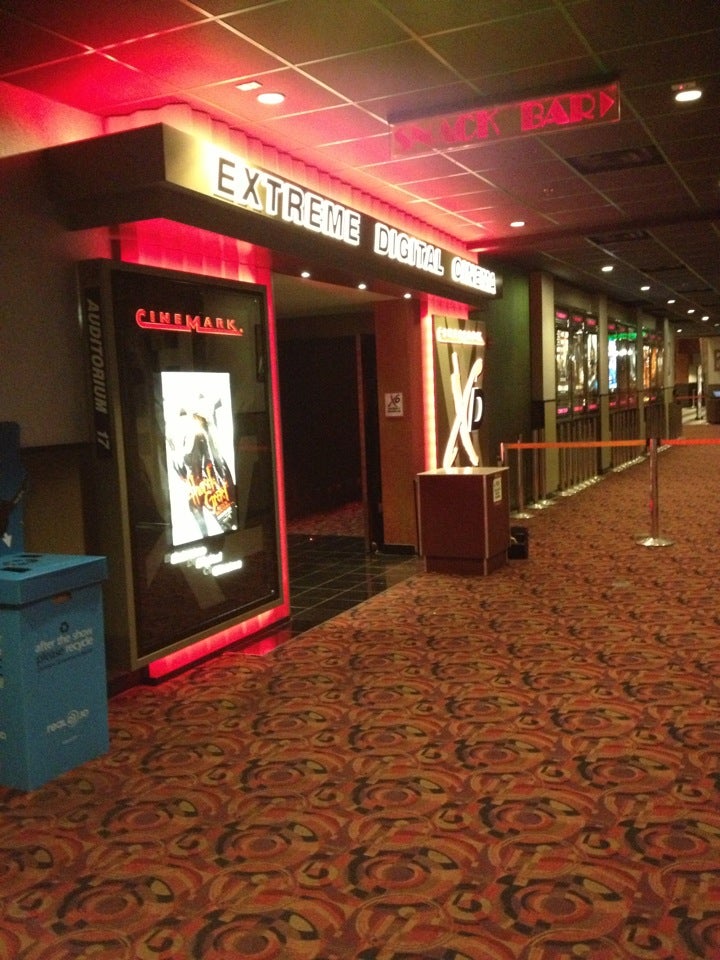 Cinemark Tinseltown USA Mission and XD, 2516 E Expressway 83, Mission