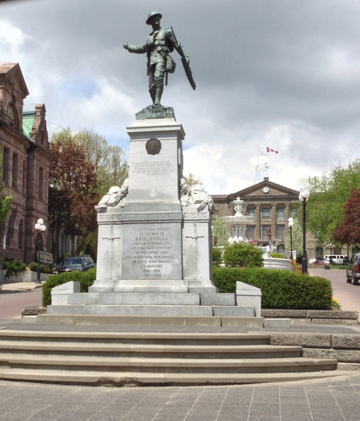 Brockville City Hall, 1 King St W, Brockville, Ontario MapQuest