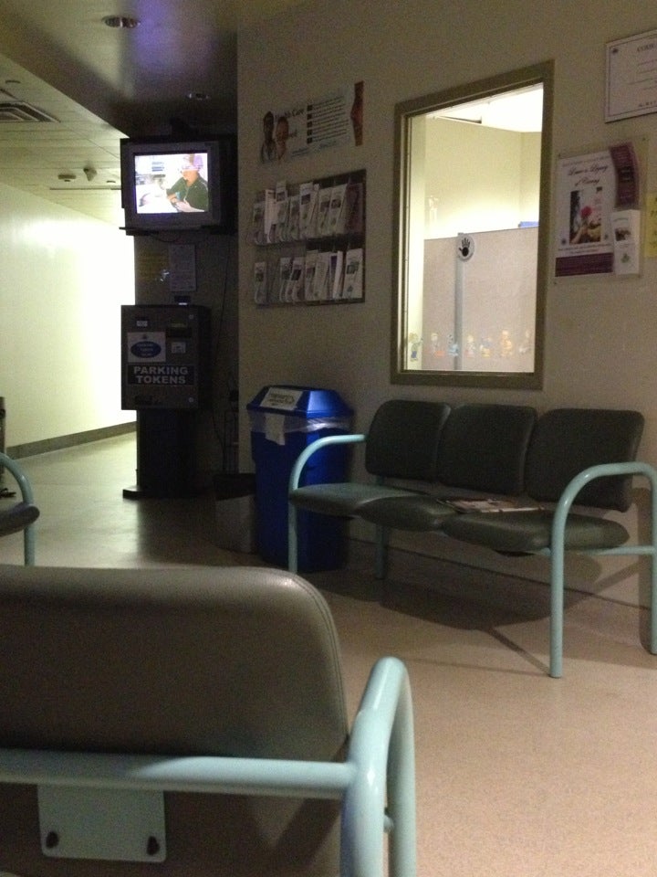 funny er waiting room