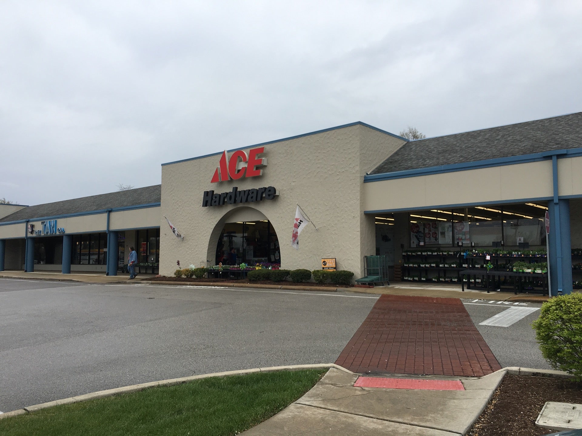 Brandt & Sons Ace Hdwe, 12634 Dorsett Rd, Maryland Heights, MO