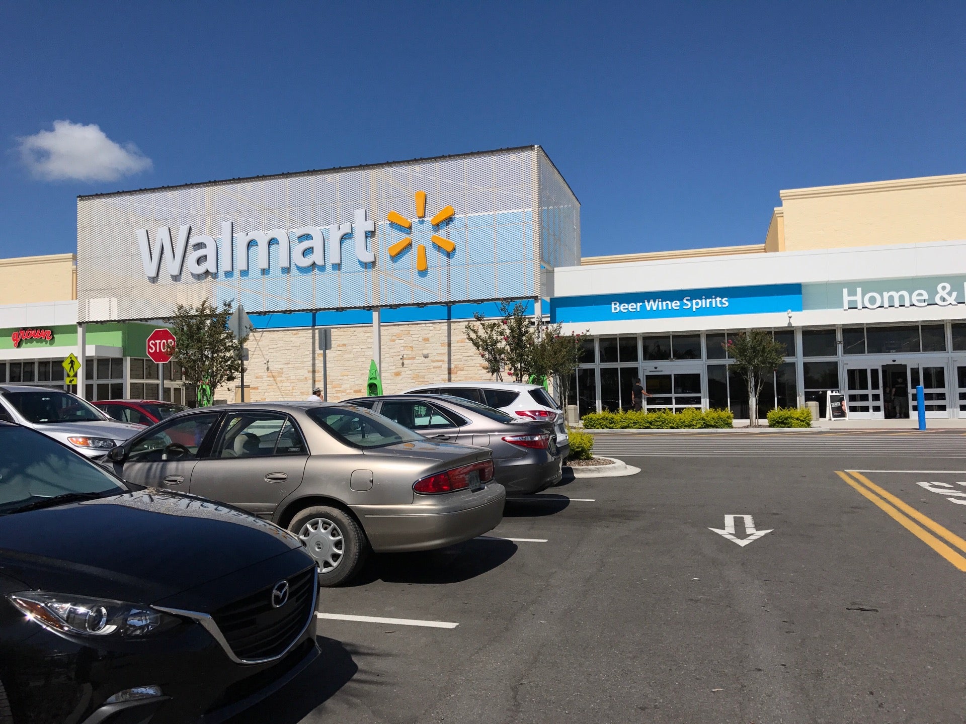 Walmart Supercenter, 8990 Turkey Lake Rd, Orlando, FL, Department Stores -  MapQuest