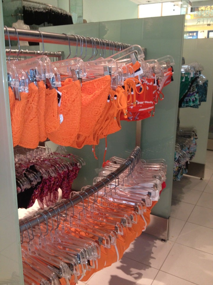 Parker School Uniforms, 4909 W Park Blvd, Plano, TX, Clothing Retail