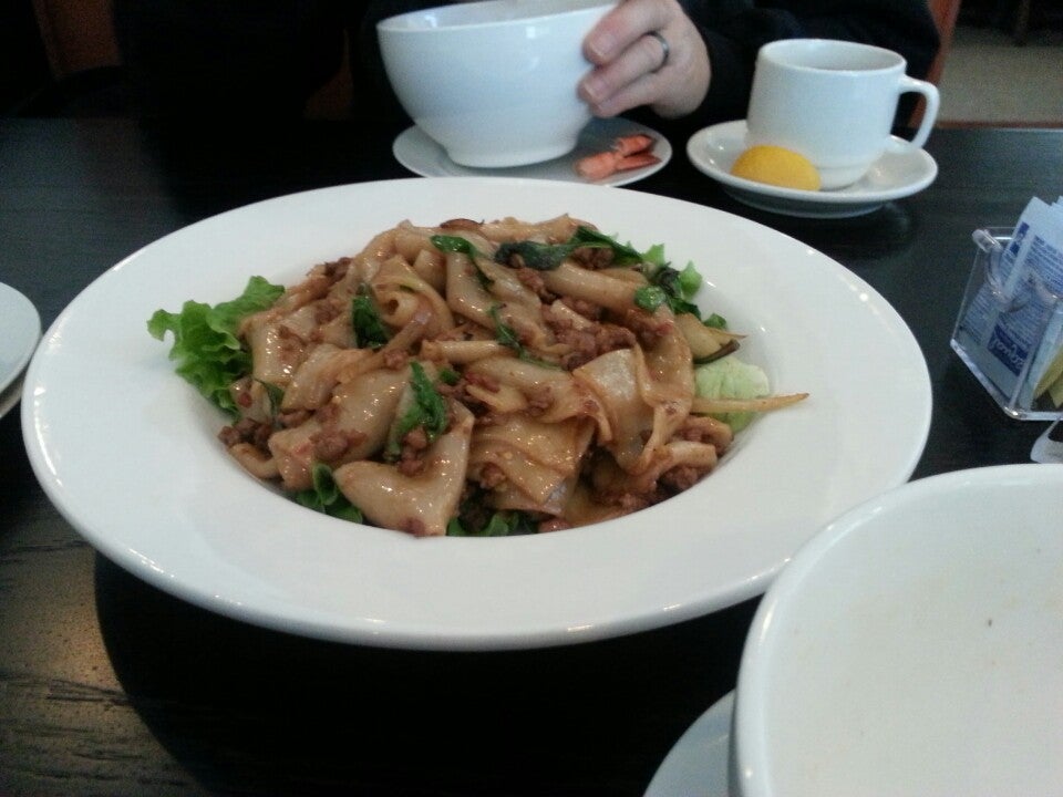 Finn Thai Restaurant, 748 Foxcroft Ave, Martinsburg, WV, Restaurants