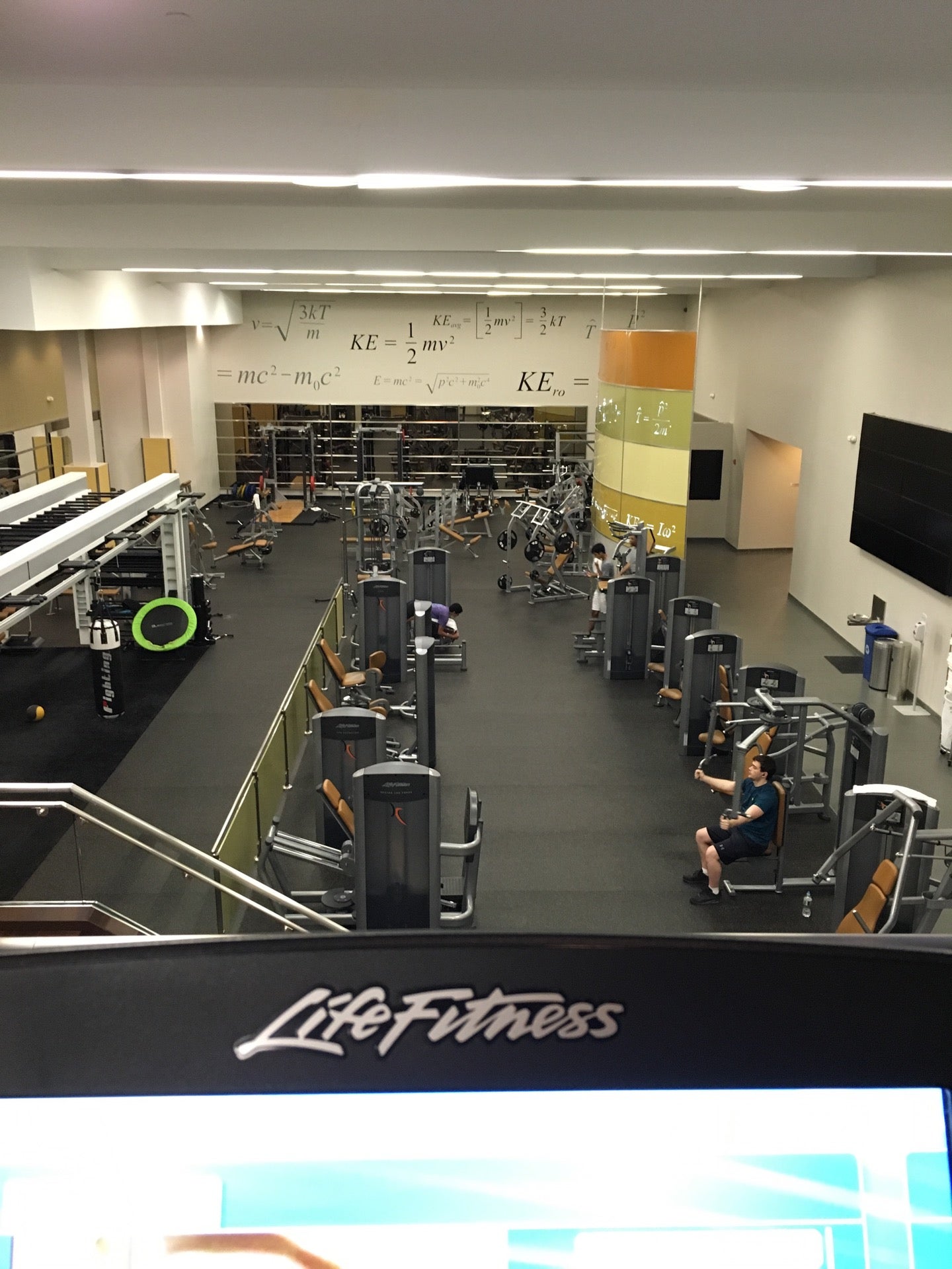 872 Pelham Pkwy, Pelham Manor, NY, Clubs MapQuest