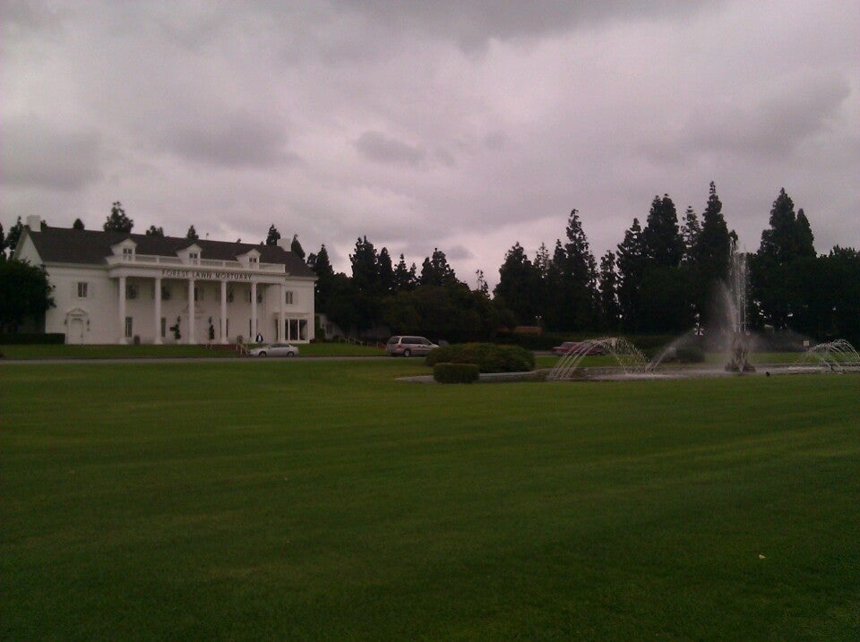 Forest Lawn Cypress, 4471 Lincoln Ave, Cypress, CA, Funeral home