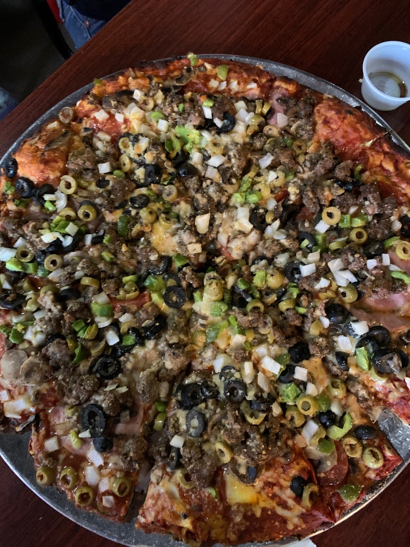 Bonnie & Clyde's Pizza Parlor, 7611 Dixie Hwy, Louisville, KY, Pizza