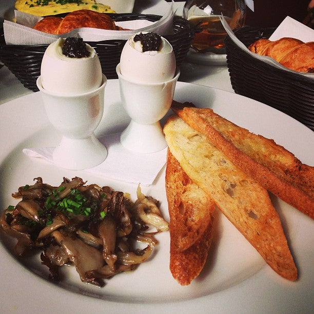 Restaurant Holder, 407 Mcgill Street, Montreal, Quebec MapQuest