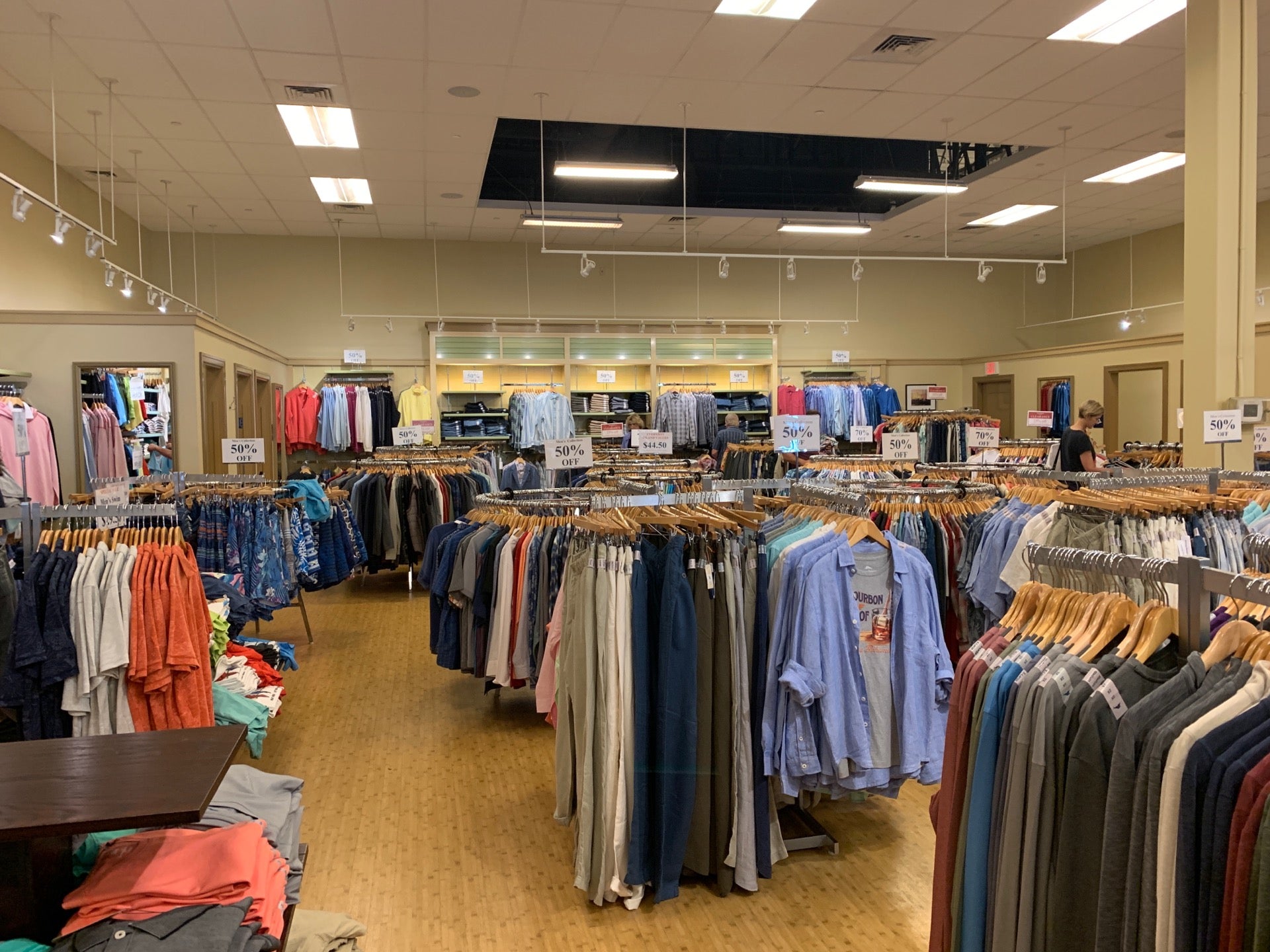 tommy bahama outlet near me