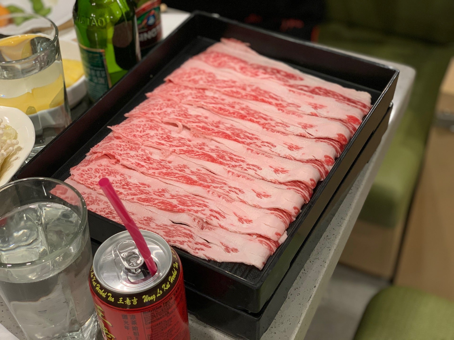 Haidilao Hot Pot Flushing, 13823 39th Ave, New York, NY, Eating