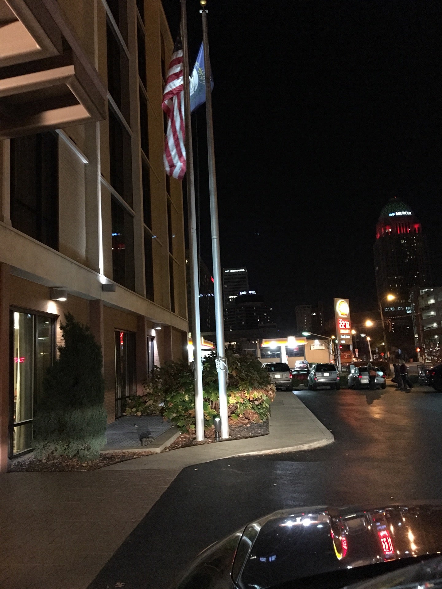 Fairfield Inn & Suites By Marriott Louisville Downtown, 100 E Jefferson