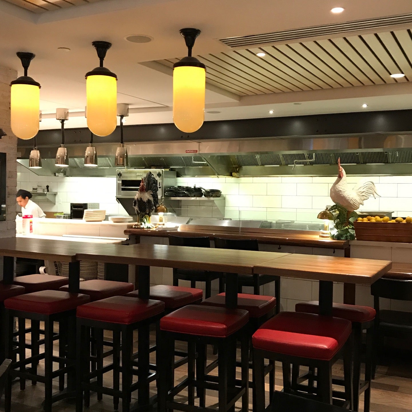 Total 94+ imagen rowlands bar and grill nyc Thcshoanghoathambadinh