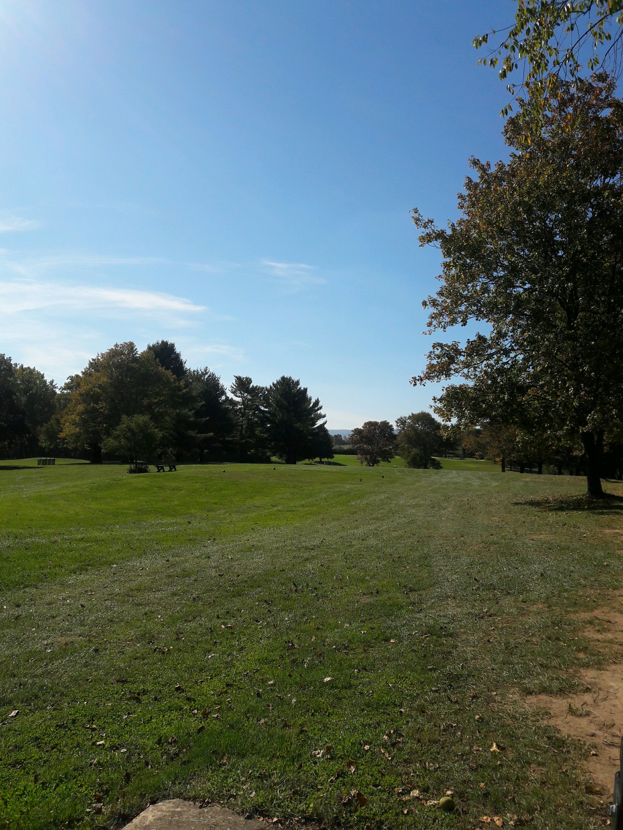 White Deer Golf Course, 352 Allenwood Camp Ln, Clinton Twp