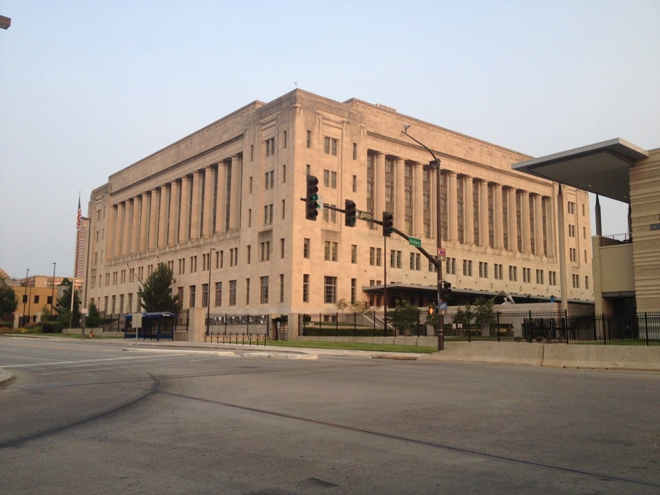 Internal Revenue Service, 333 W Pershing Rd, Kansas City, MO