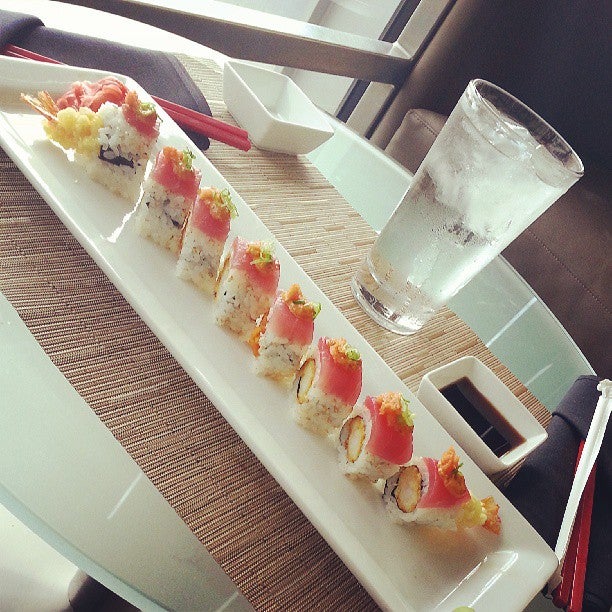 Wicker Park Seafood & Sushi, 10000 W Ohare Ave, Chicago, IL, Japanese