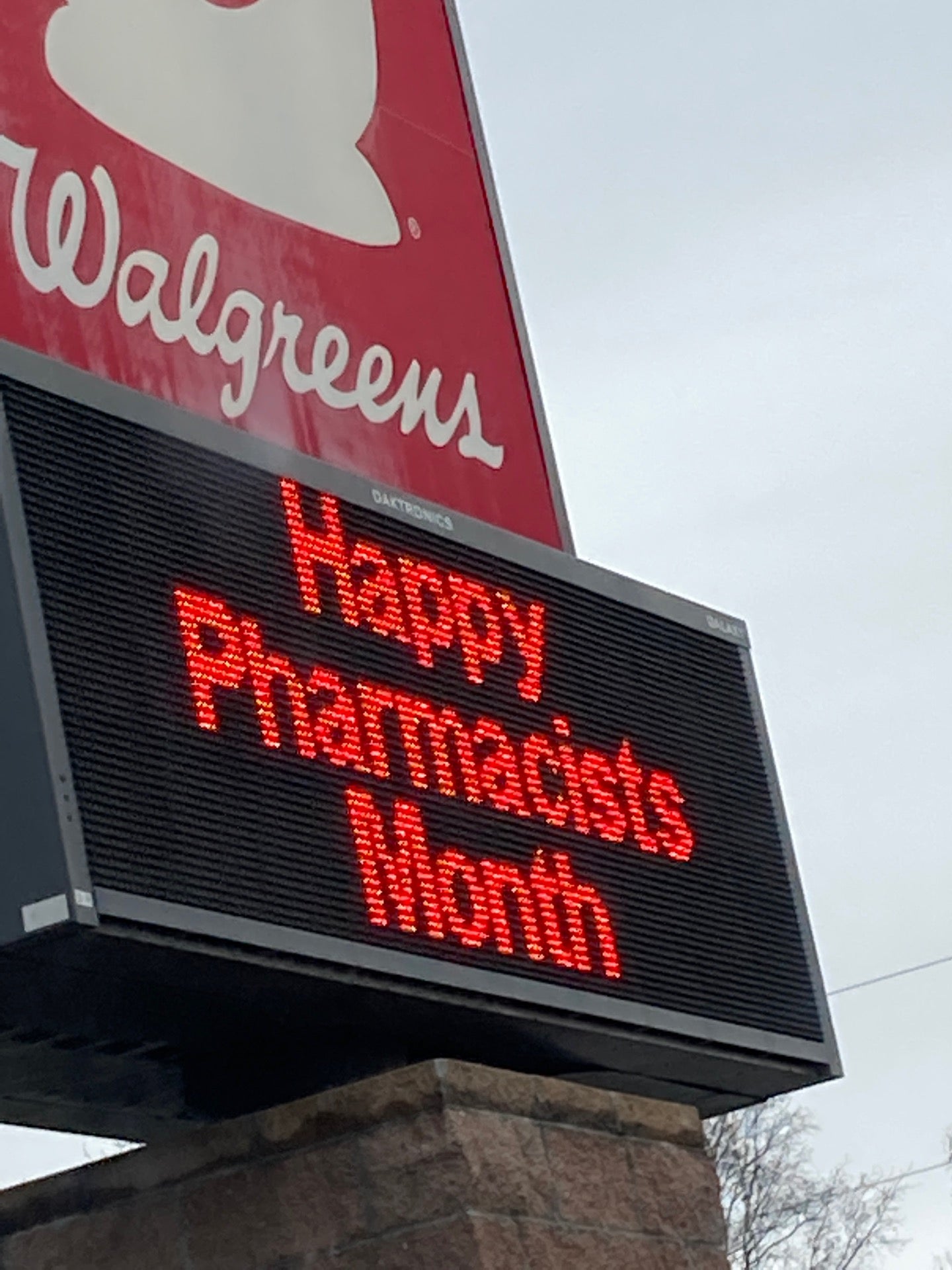 walgreens 19th northern