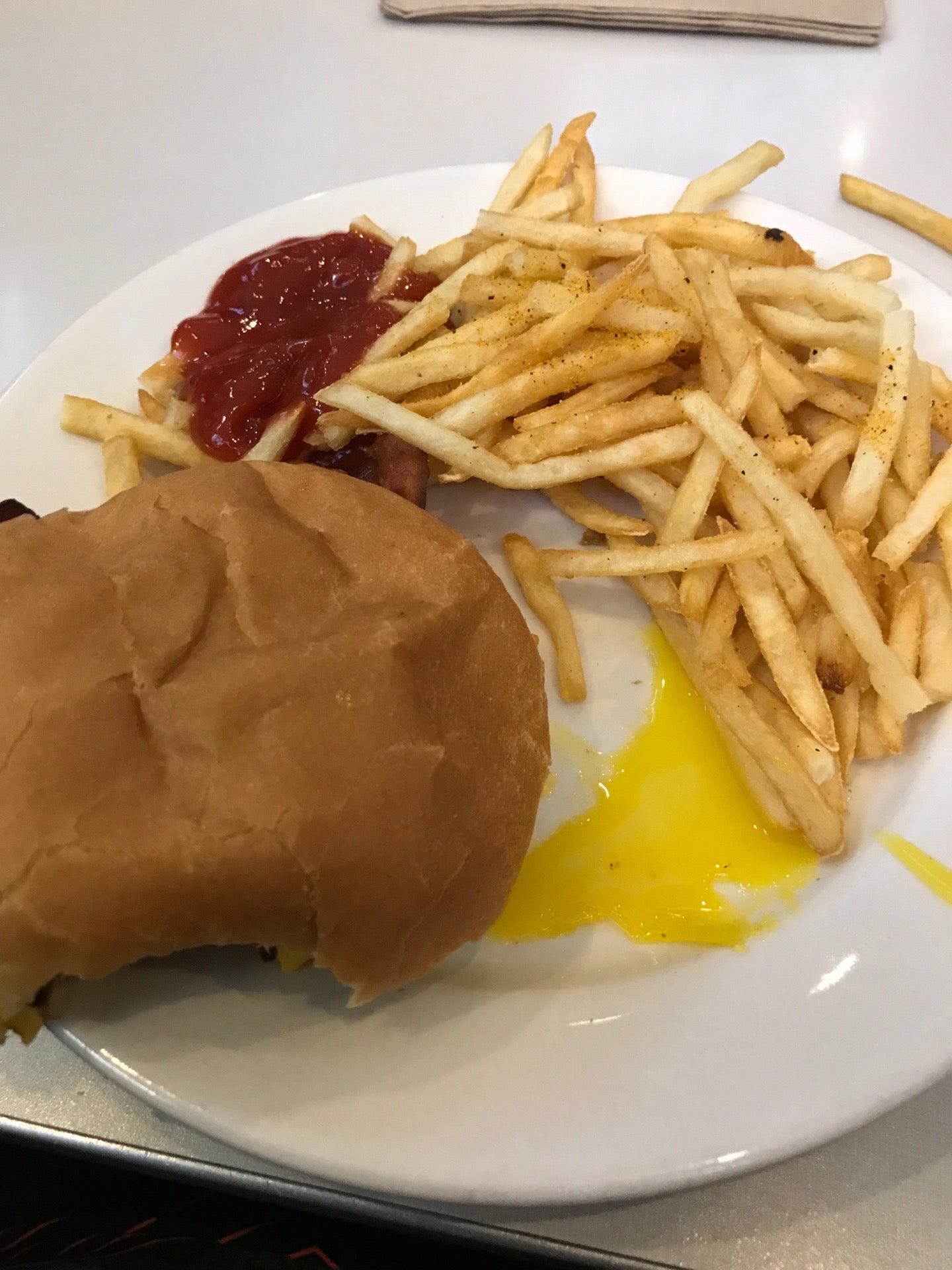 Steak n' Shake Cajun Seasoned Fries Review 