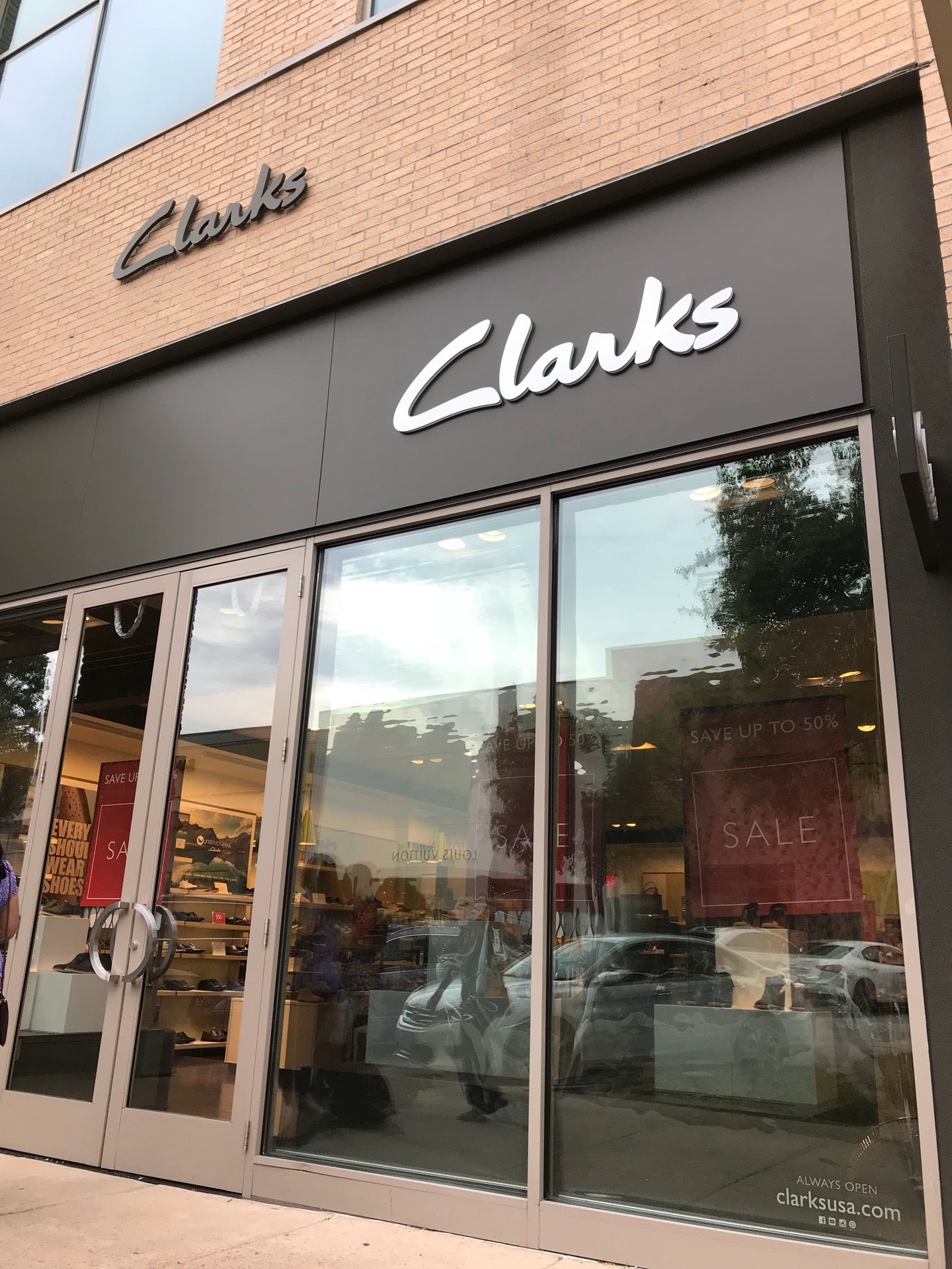 Clarks shoes hot sale austin tx