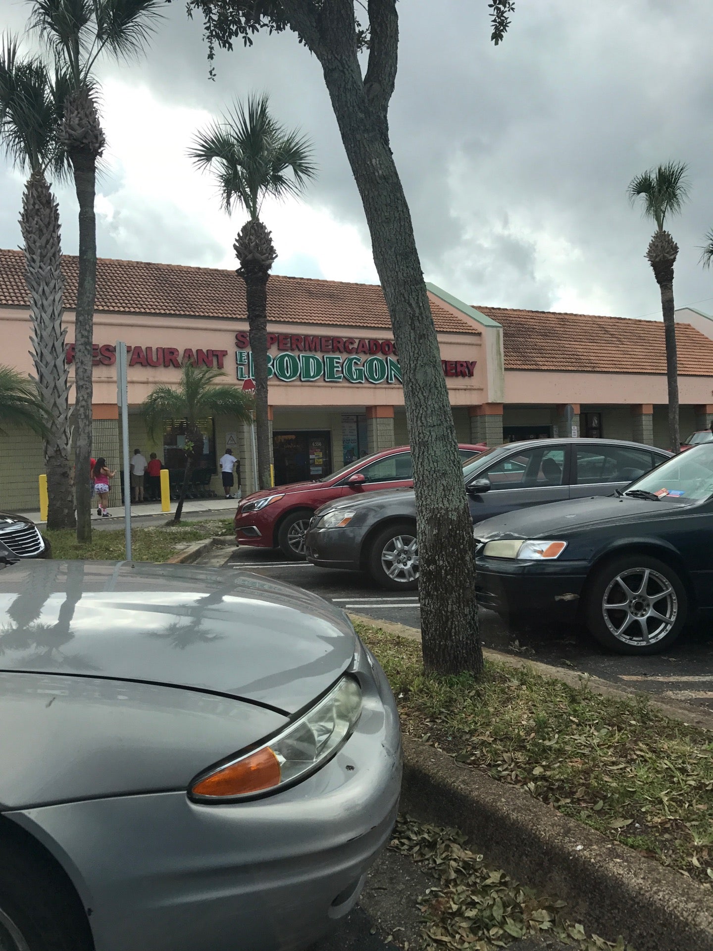 El Bodegon 6, 6356 Forest Hill Blvd, Greenacres, FL, Eating places