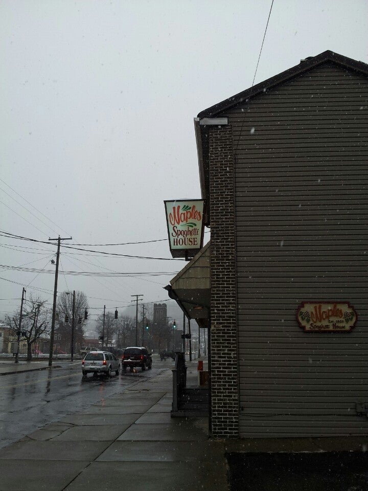 Naples Spaghetti House, 329 North St, Steubenville, OH, Italian