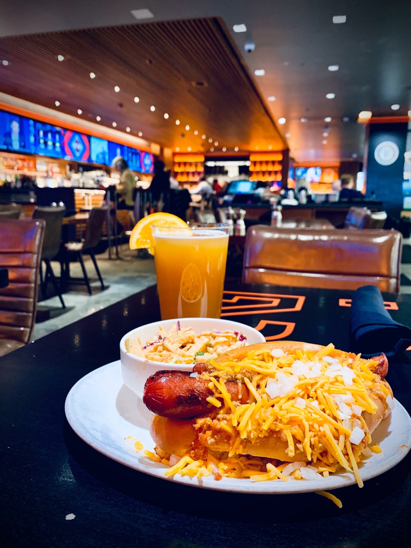 San Francisco Giants Clubhouse, Terminal 3, San Francisco, CA, Eating