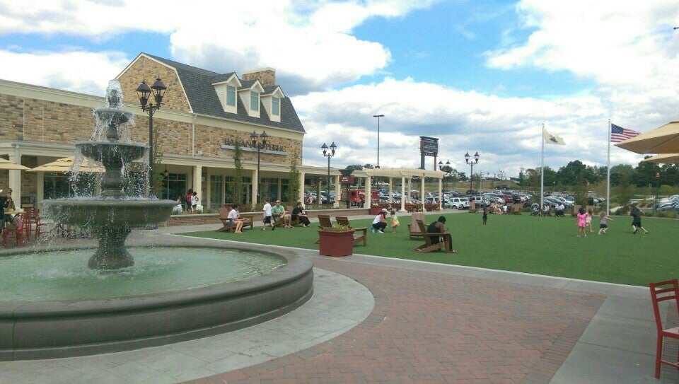 Larger Polo Ralph Lauren Factory Store is Open at Gloucester