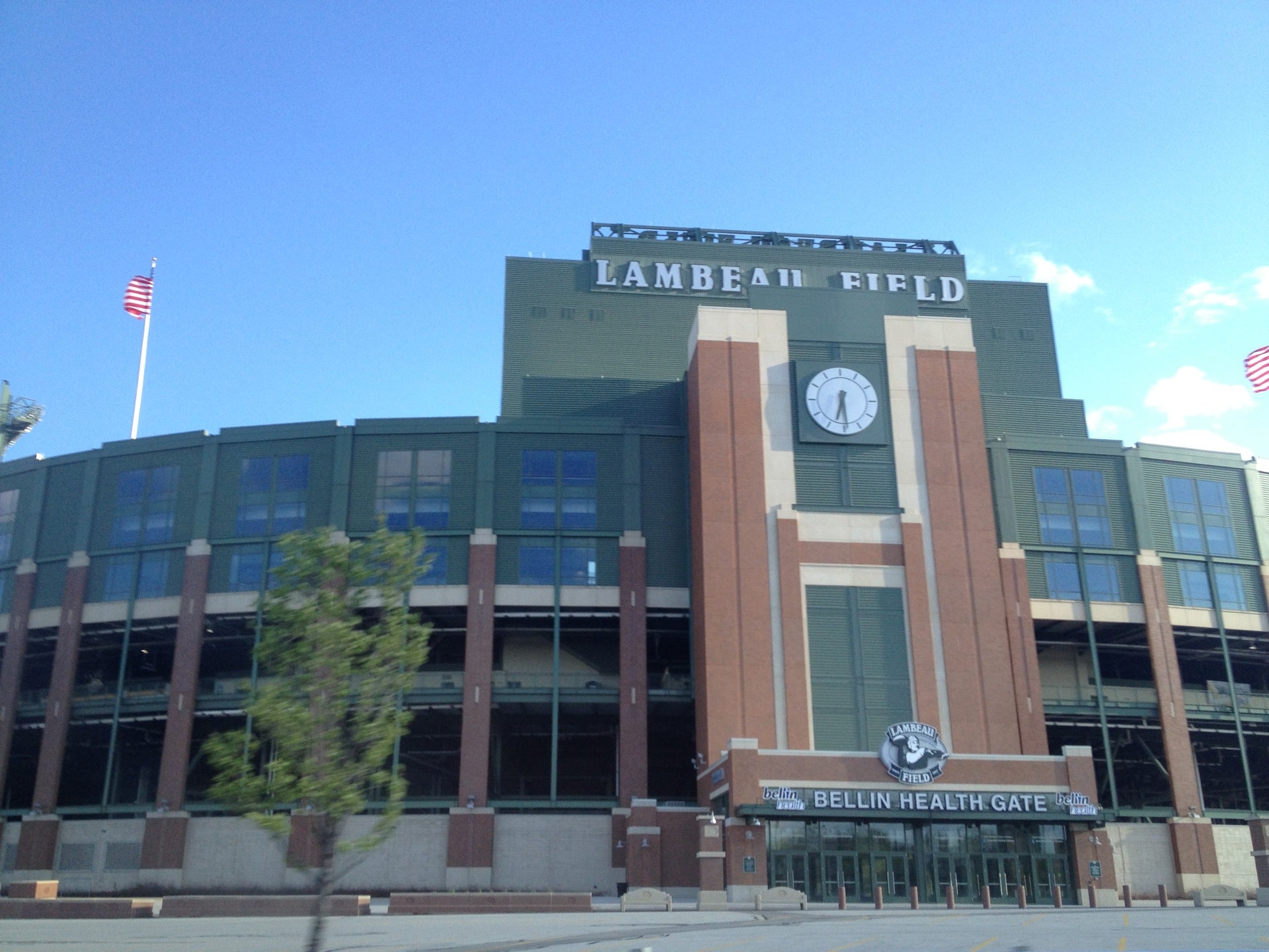 Lambeau Field, 1265 Lombardi Ave, Green Bay, WI, Tours Operators