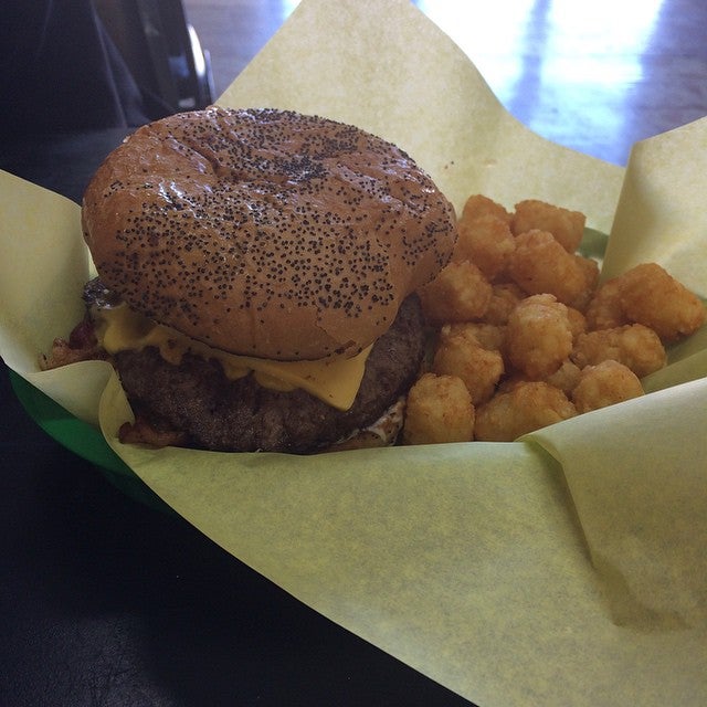 Flaming Burger, 11255 Garland Rd, Ste A, Dallas, TX, Burger Restaurants