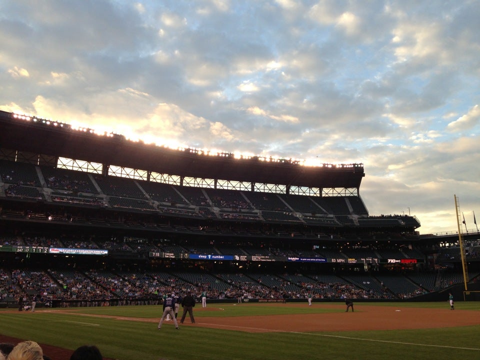 Mariners Team Store, 1250 1st Ave S, Seattle, WA, Clothing Retail - MapQuest