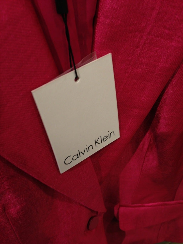 Calvin Klein Outlet, 20A Killingworth Tpke, Ste 320, Clinton, CT, Clothing  Retail - MapQuest