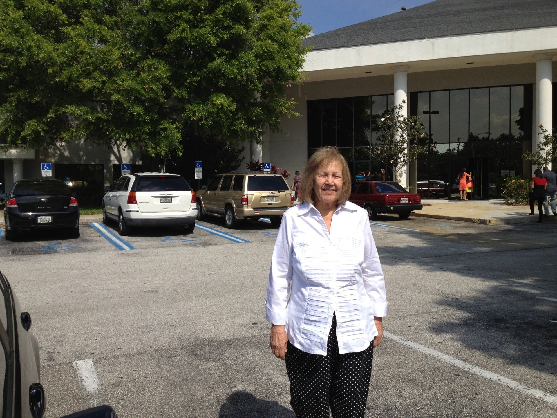 Centro Internacional De La Familia, 2008 N Goldenrod Rd, Orlando, FL