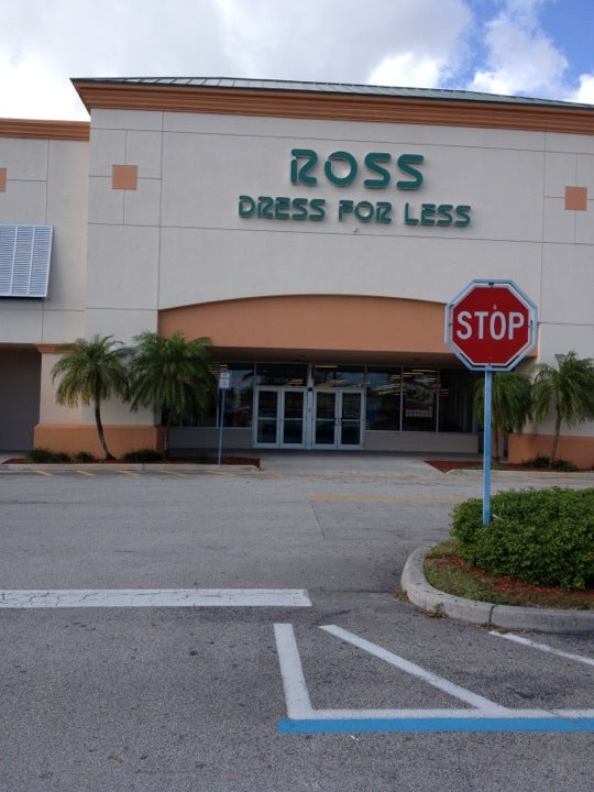 Ross Dress for Less – Freedom Plaza