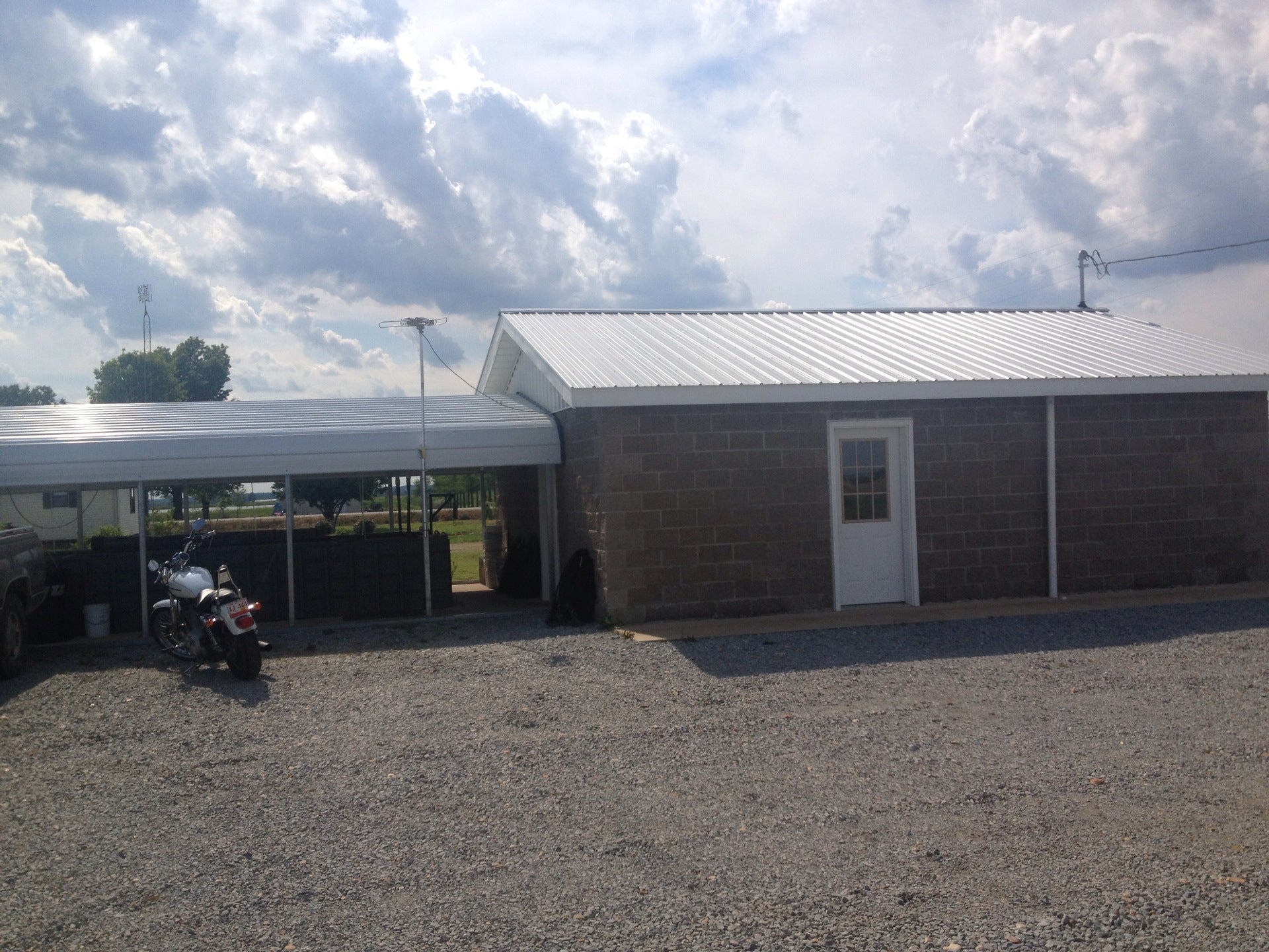 Gladish Fish Farms, 1557 Highway 135 S, Paragould, AR, Sporting Goods