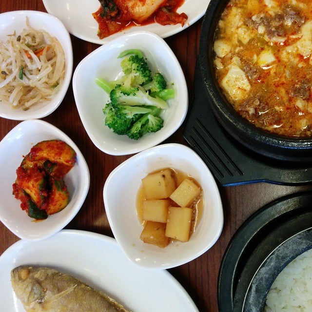 Madang Tofu House, 12959 Peyton Dr, Chino Hills, CA, Eating places