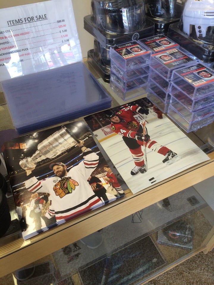 STORE HOURS  Sidelines Sports Cards