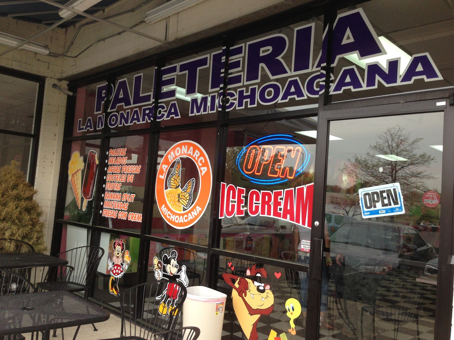 Paleteria La Monarca Michuacana, Roxboro Road, Durham, NC, Bakeries